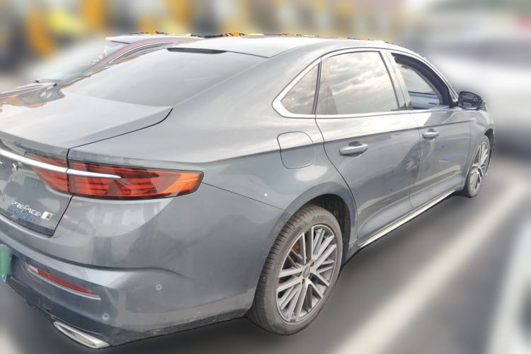 Used Geely Auto Preface 2023 2.0TD Prestige Version Rear Right 45 Deg
