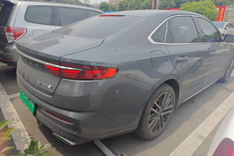 Used Geely Auto Preface 2023 2.0TD Prestige Version Rear Right 45 Deg