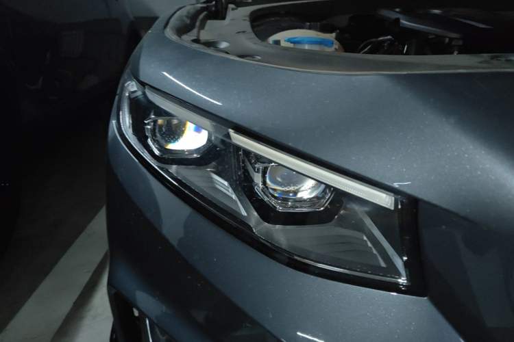 Used Geely Auto Preface 2023 1.5TD Kunlun Edition Right Front Headlight
