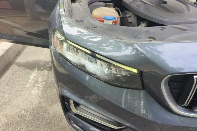 Used Geely Auto Preface 2023 2.0TD Luxury Version Right Front Headlight