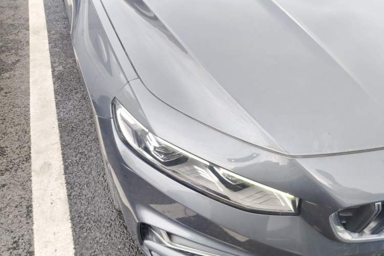 Used Geely Auto Preface 2023 2.0TD Prestige Version Right Front Headlight