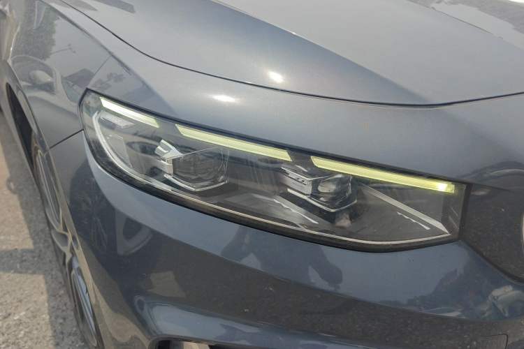 Used Geely Auto Preface 2023 2.0TD Prestige Version Right Front Headlight