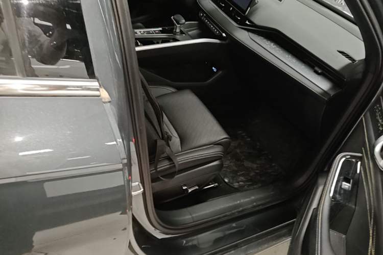 Used Geely Auto Preface 2023 1.5TD Kunlun Edition Right Front Seat