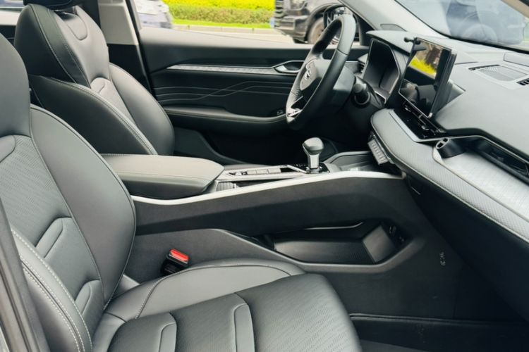 Used Geely Auto Preface 2023 2.0TD Luxury Version Right Front Seat