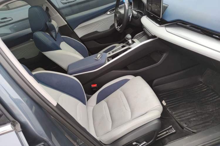 Used Geely Auto Preface 2023 2.0TD Prestige Version Right Front Seat