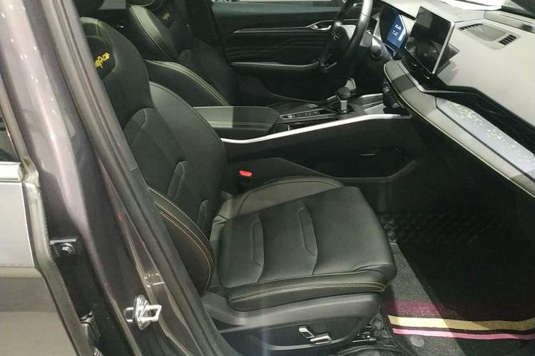 Used Geely Auto Preface 2023 1.5TD Kunlun Edition Right Front Seat