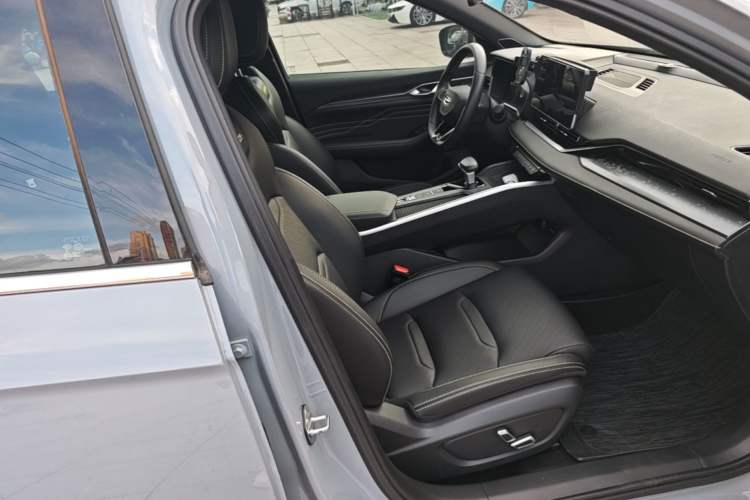 Used Geely Auto Preface 2023 1.5TD Kunlun Edition Right Front Seat