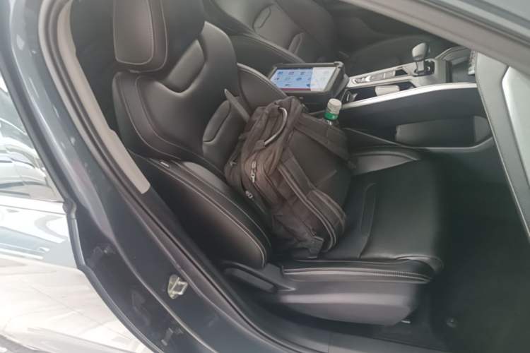 Used Geely Auto Preface 2023 2.0TD Luxury Version Right Front Seat