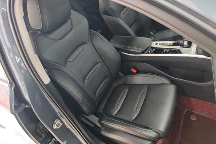 Used Geely Auto Preface 2023 2.0TD Luxury Version Right Front Seat