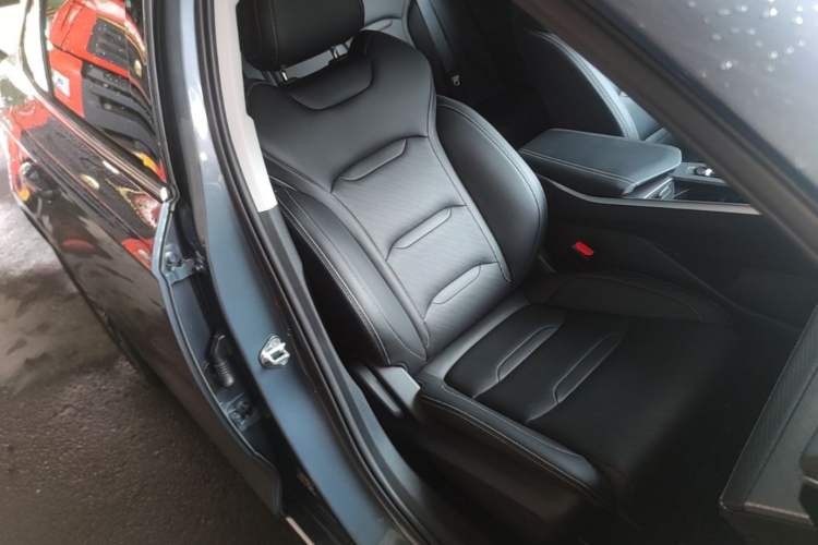 Used Geely Auto Preface 2023 2.0TD Luxury Version Right Front Seat