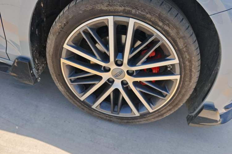 Used Geely Auto Preface 2023 1.5TD Kunlun Edition Right Front Wheel Hub