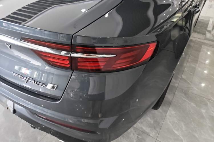 Used Geely Auto Preface 2023 2.0TD Luxury Version Right Rear Taillight