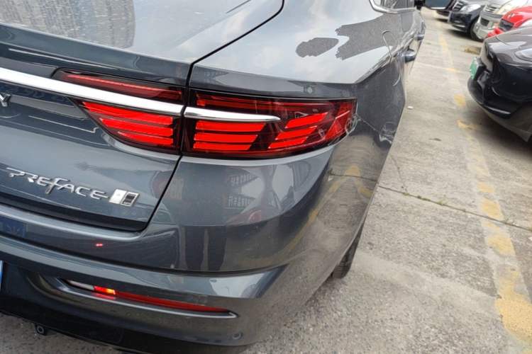 Used Geely Auto Preface 2023 2.0TD Prestige Version Right Rear Taillight