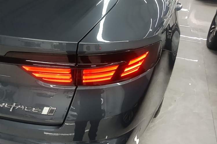 Used Geely Auto Preface 2023 2.0TD Prestige Version Right Rear Taillight