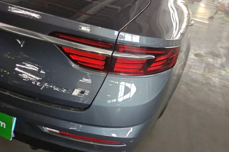 Used Geely Auto Preface 2023 2.0TD Prestige Version Right Rear Taillight