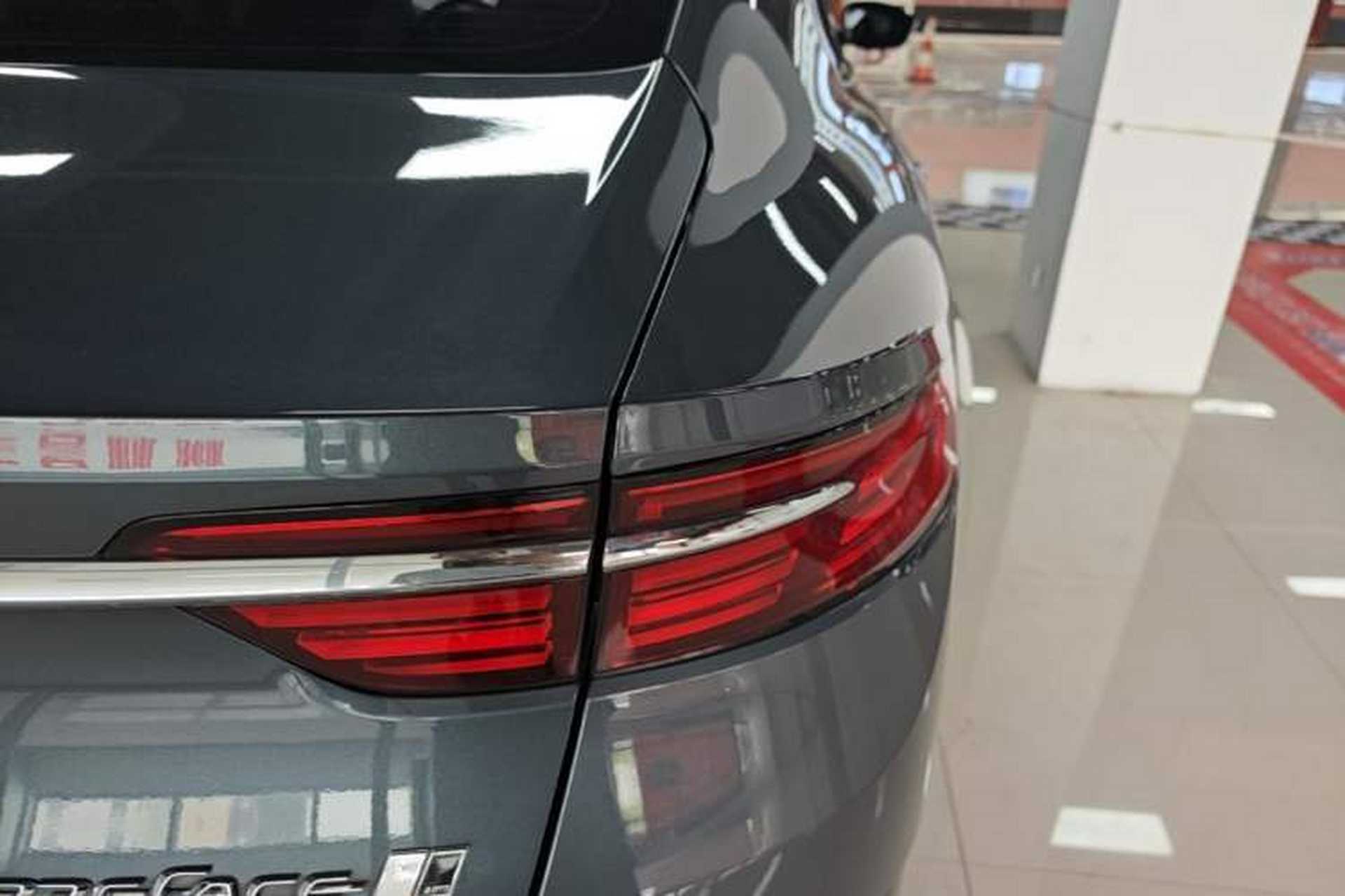 Used Geely Auto Preface 2023 2.0TD Luxury Version Right Rear Taillight