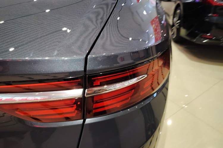 Used Geely Auto Preface 2023 2.0TD Prestige Version Right Rear Taillight