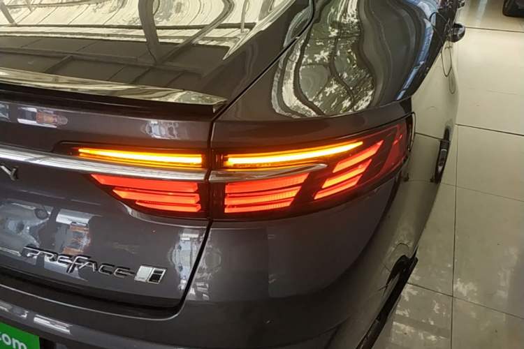Used Geely Auto Preface 2023 1.5TD Kunlun Edition Right Rear Taillight