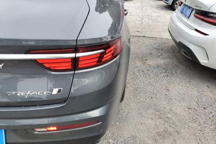 Used Geely Auto Preface 2023 2.0TD Luxury Version Right Rear Taillight