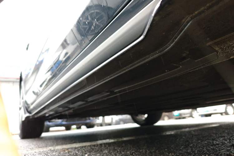 Used Geely Auto Preface 2023 2.0TD Prestige Version Right Side Sill