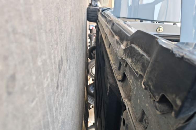 Used Geely Auto Preface 2023 1.5TD Kunlun Edition Right Side Sill