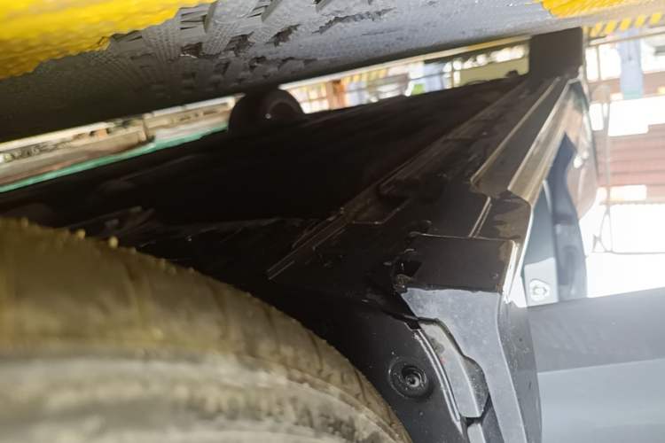 Used Geely Auto Preface 2023 1.5TD Kunlun Edition Right Side Sill