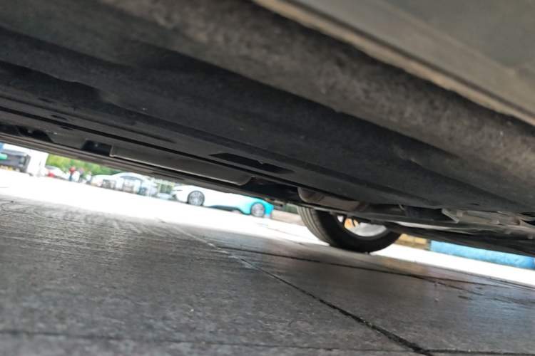 Used Geely Auto Preface 2023 1.5TD Kunlun Edition Right Side Sill