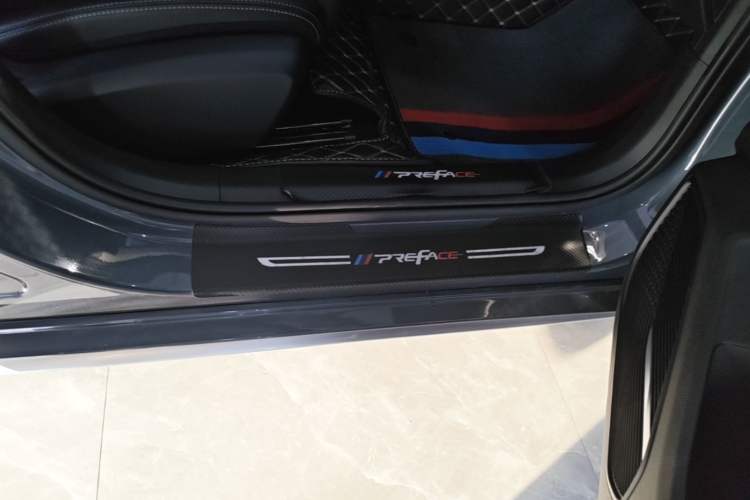 Used Geely Auto Preface 2023 2.0TD Luxury Version Right Side Sill