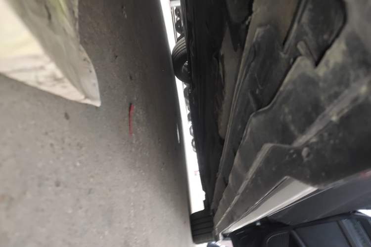 Used Geely Auto Preface 2023 1.5TD Kunlun Edition Right Side Sill