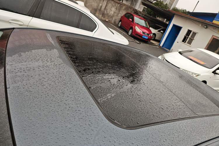 Used Geely Auto Preface 2023 2.0TD Prestige Version Roof
