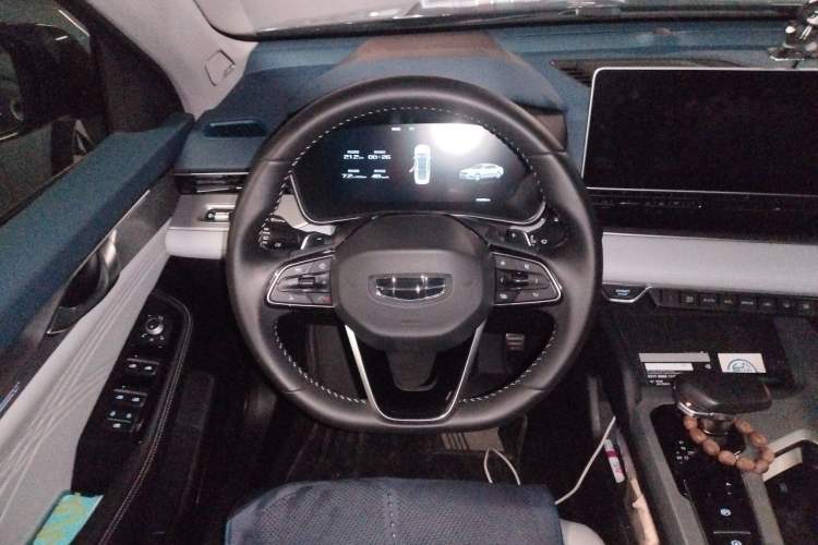 Used Geely Auto Preface 2023 2.0TD Prestige Version Steering Wheel