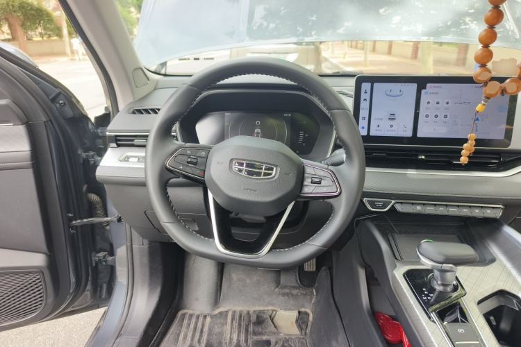 Used Geely Auto Preface 2023 2.0TD Luxury Version Steering Wheel