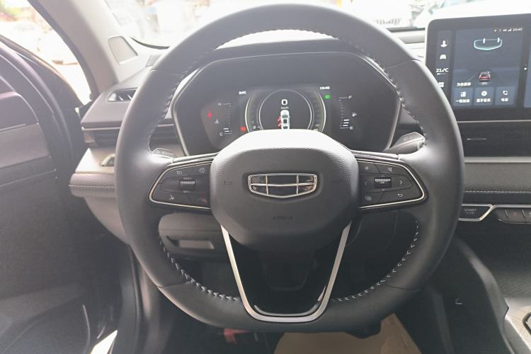 Used Geely Auto Preface 2023 2.0TD Luxury Version Steering Wheel