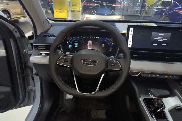 Used Geely Auto Preface 2023 2.0TD Prestige Version Steering Wheel
