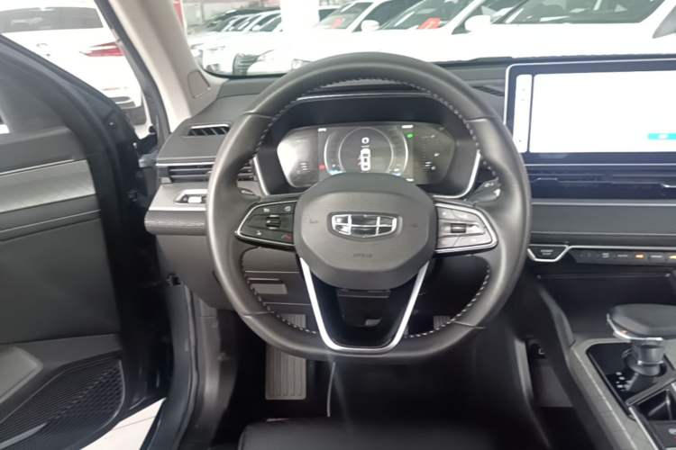 Used Geely Auto Preface 2023 2.0TD Luxury Version Steering Wheel
