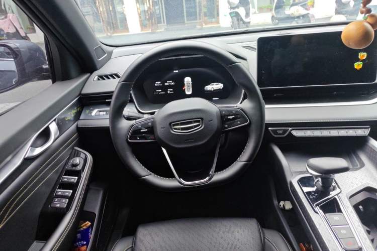 Used Geely Auto Preface 2023 1.5TD Kunlun Edition Steering Wheel