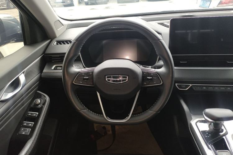 Used Geely Auto Preface 2023 2.0TD Luxury Version Steering Wheel
