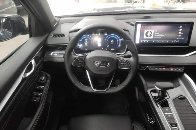 Used Geely Auto Preface 2023 1.5TD Kunlun Edition Steering Wheel
