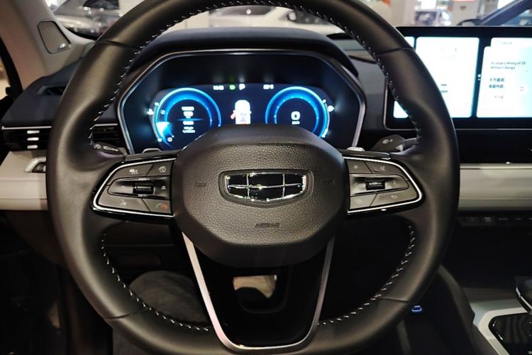 Used Geely Auto Preface 2023 2.0TD Prestige Version Steering Wheel