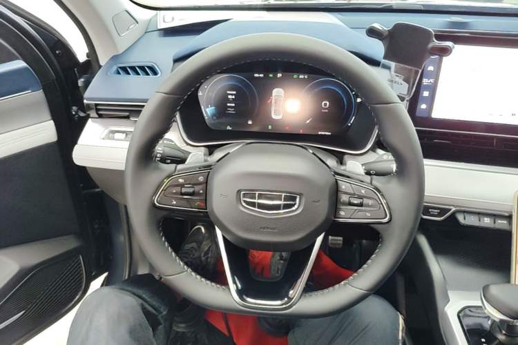 Used Geely Auto Preface 2023 2.0TD Prestige Version Steering Wheel