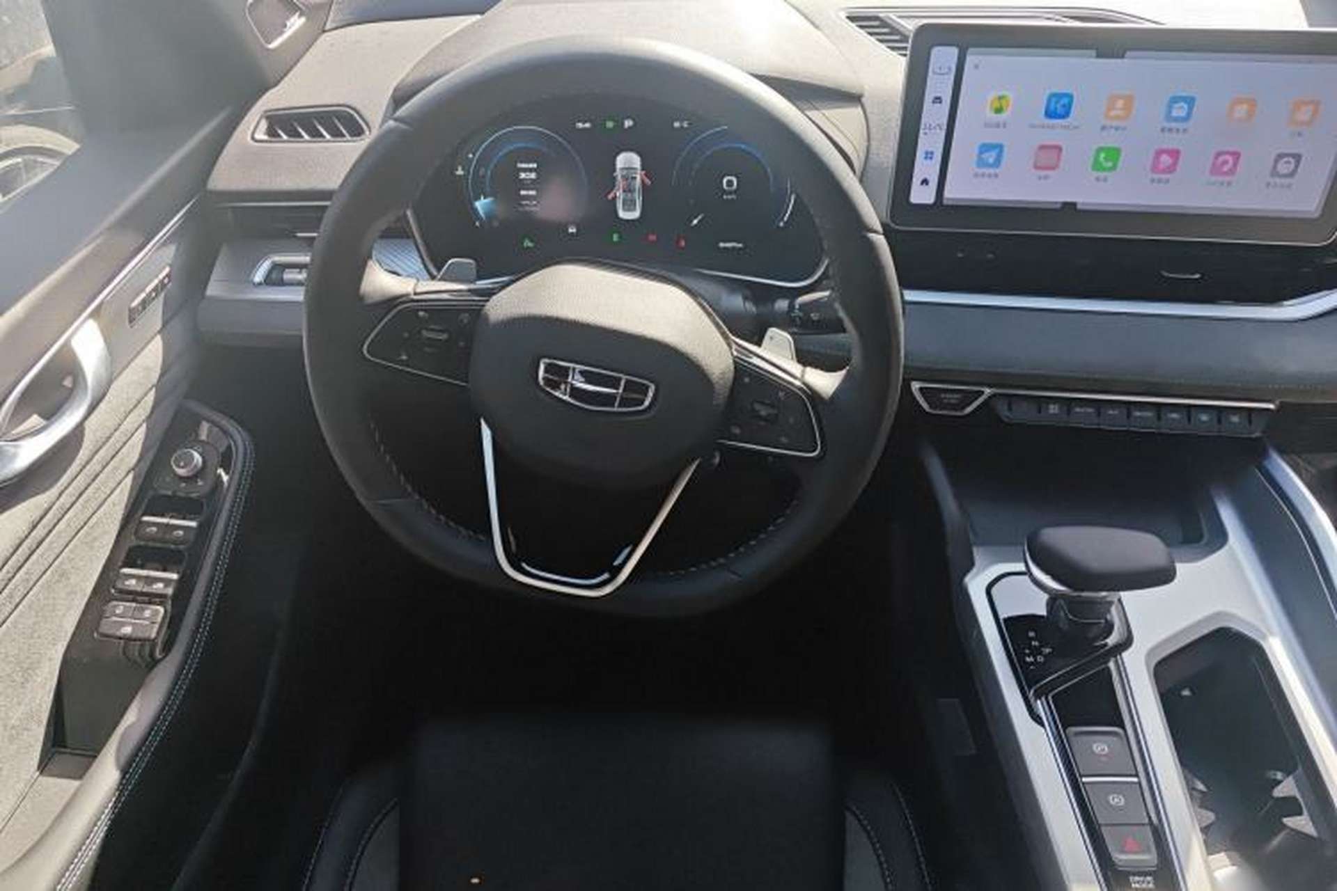 Used Geely Auto Preface 2023 2.0TD "Only This Verdant Green" Edition Steering Wheel
