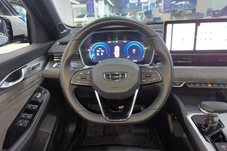 Used Geely Auto Preface 2023 2.0TD "Only This Verdant Green" Edition Steering Wheel