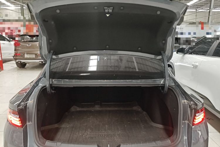 Used Geely Auto Preface 2023 1.5TD Kunlun Edition Trunk