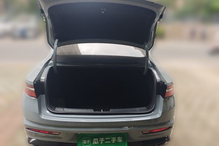 Used Geely Auto Preface 2023 1.5TD Kunlun Edition Trunk