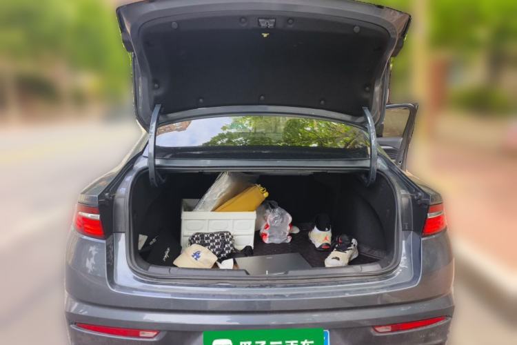 Used Geely Auto Preface 2023 2.0TD Luxury Version Trunk