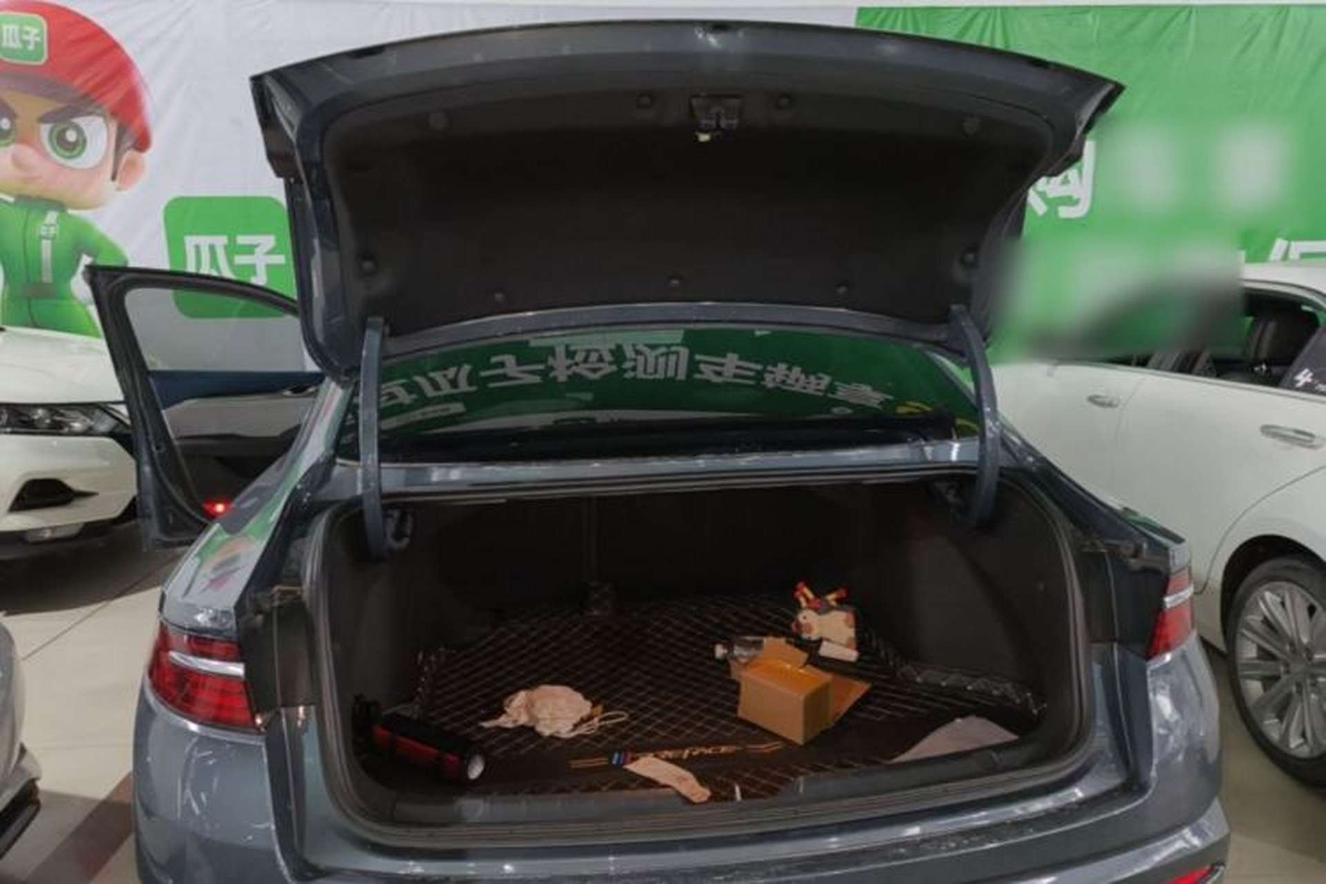 Used Geely Auto Preface 2023 2.0TD Prestige Version Trunk
