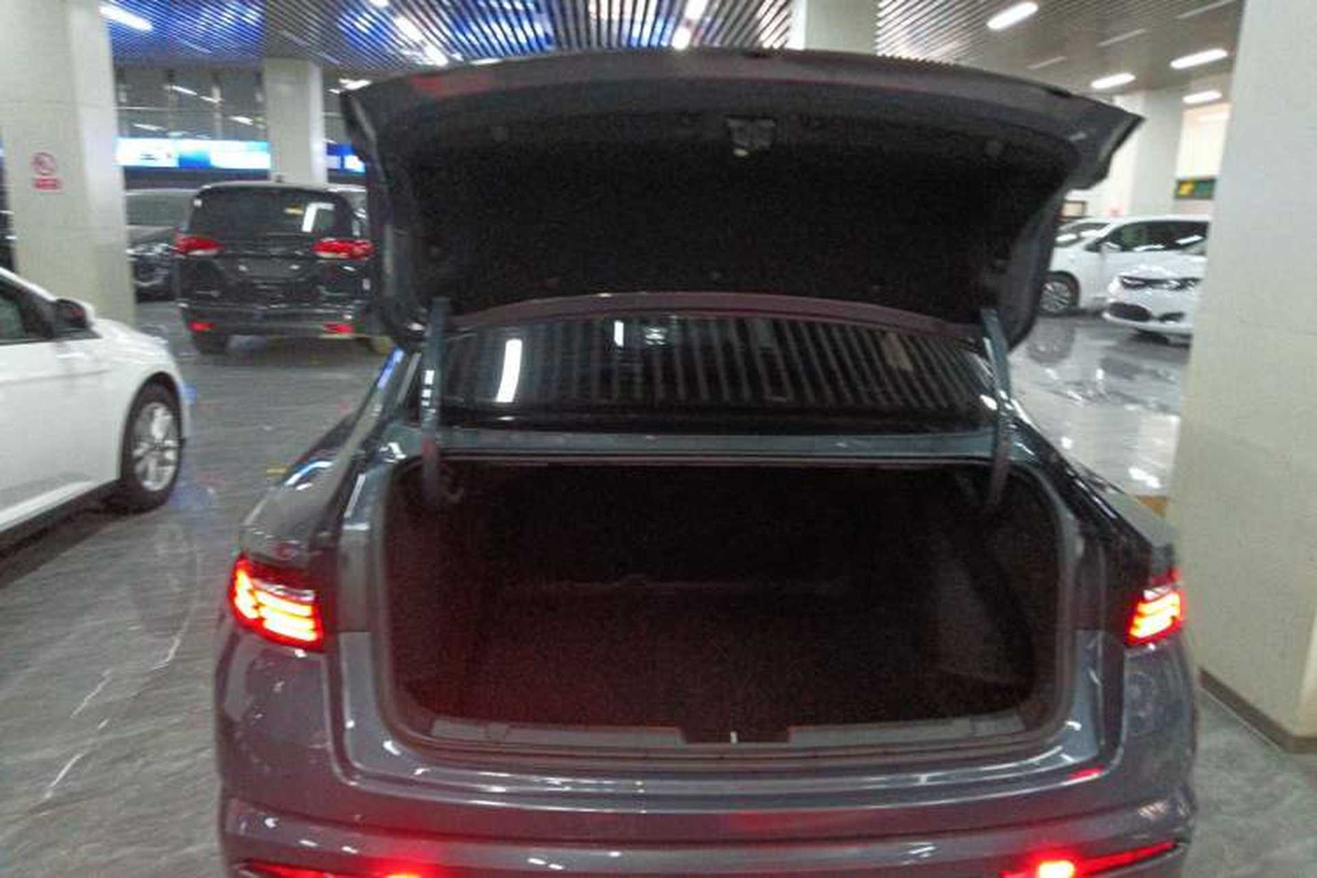 Used Geely Auto Preface 2023 2.0TD Luxury Version Trunk