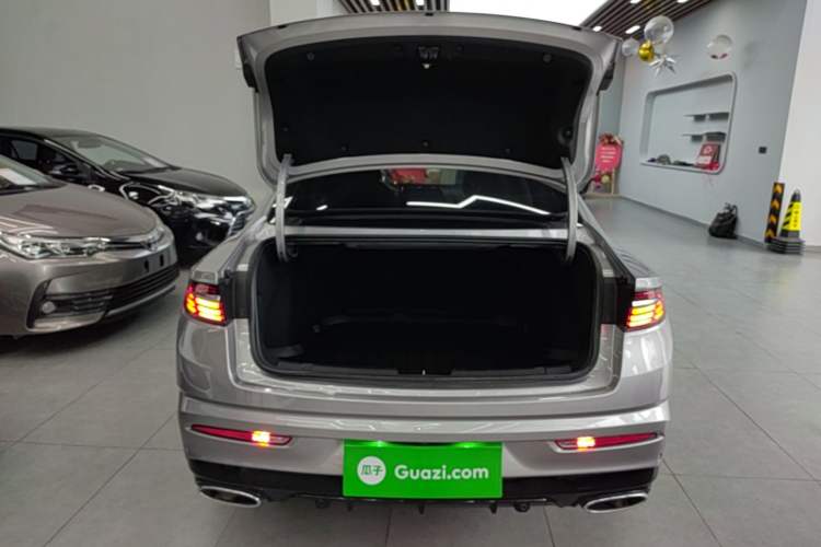 Used Geely Auto Preface 2023 2.0TD Luxury Version Trunk