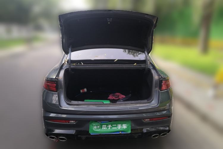 Used Geely Auto Preface 2023 2.0TD "Only This Verdant Green" Edition Trunk