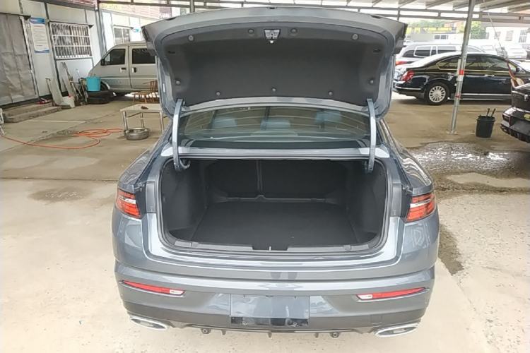 Used Geely Auto Preface 2023 2.0TD Prestige Version Trunk